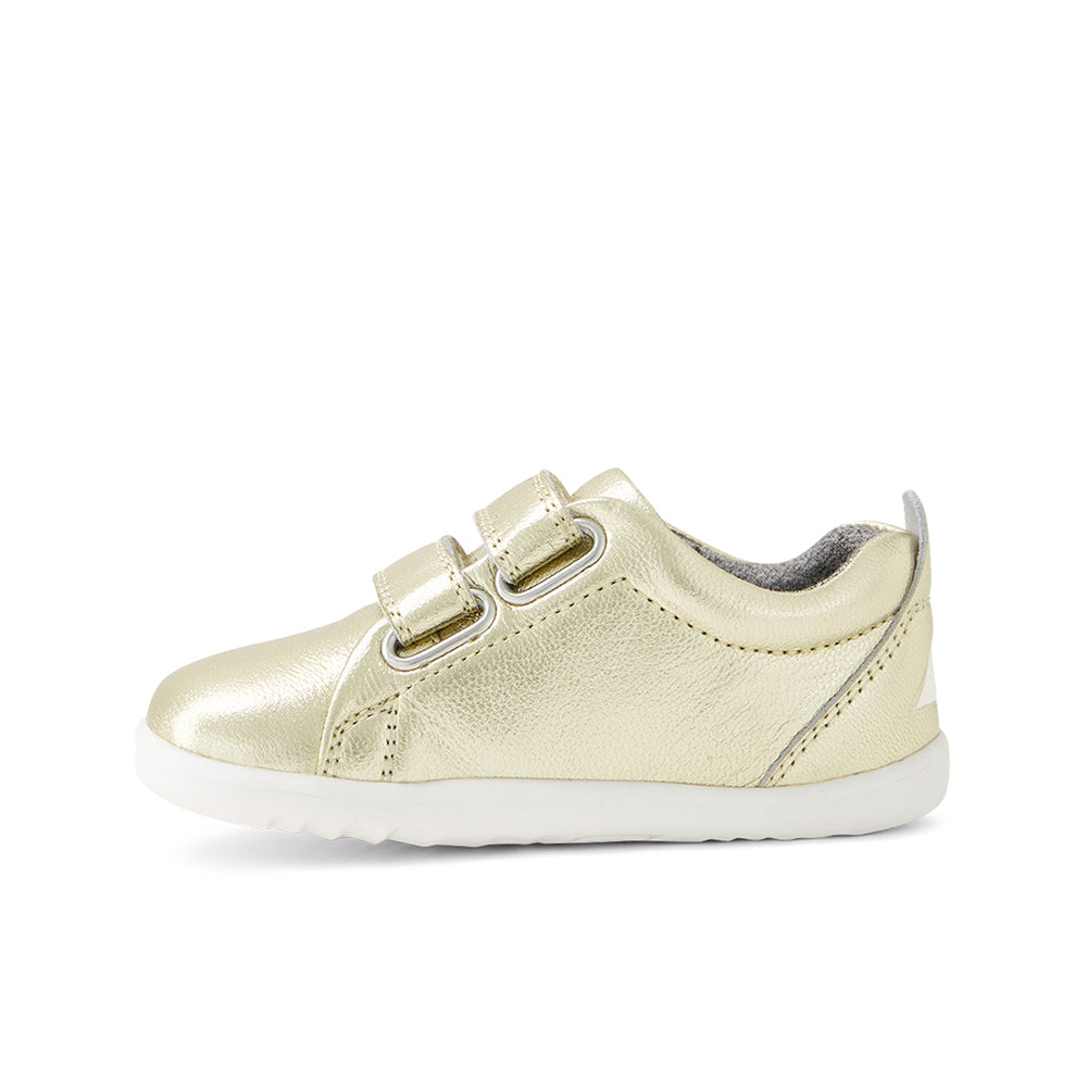 Grass Court  - Step Up - Pale Gold