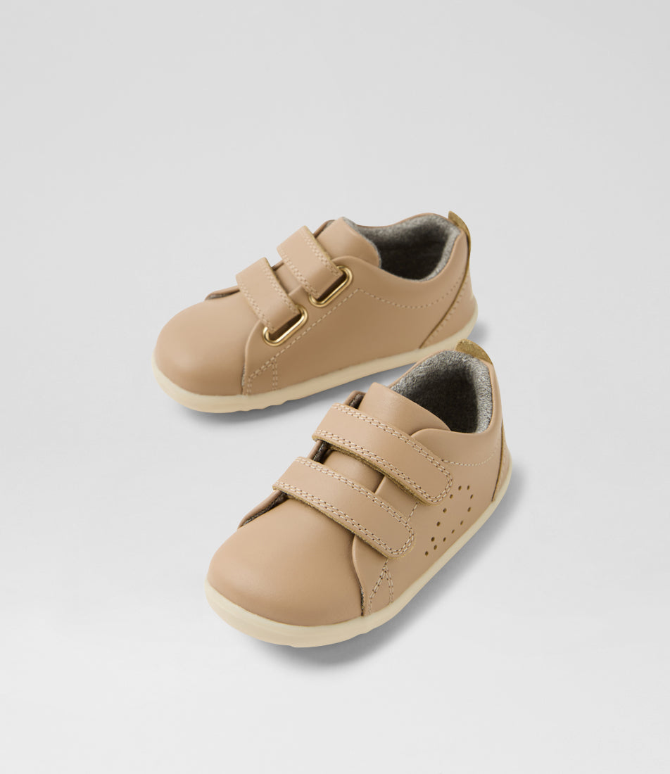 Grass Court - Step Up - Warm Taupe