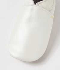 Simple Shoe - Soft Sole - Pearl